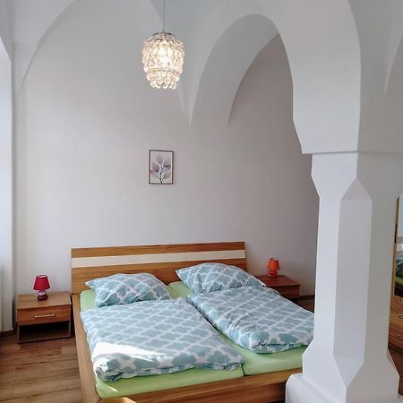 Ferienwohnung Im Rittergut Plohn 300 Meter Zum Freizeitpark Lengenfeld  エクステリア 写真